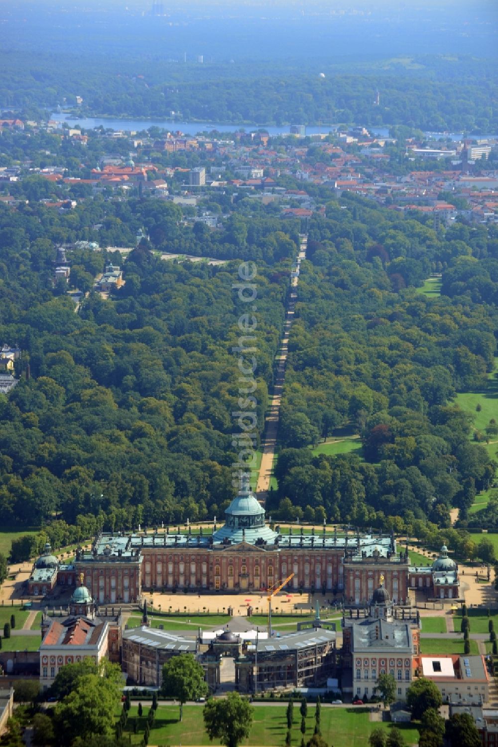 Potsdam aus der Vogelperspektive: Neues Palais und die Communs in Potsdam