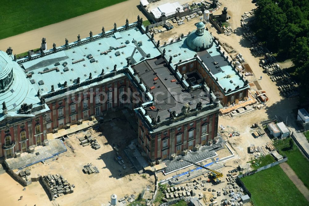 Luftaufnahme Potsdam - Neues Palais im Ortsteil Westliche Vorstadt in Potsdam im Bundesland Brandenburg, Deutschland