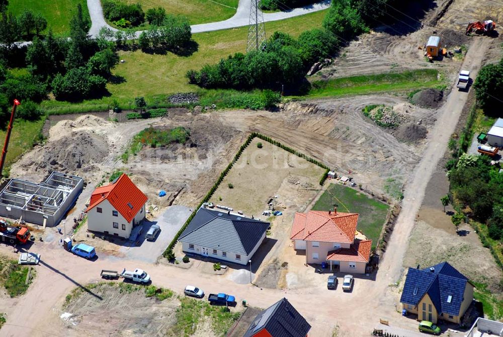 Luftbild Magdeburg - Neugebaute Einfamilienhäuser am Holzweg in Magdeburg-Nordwest