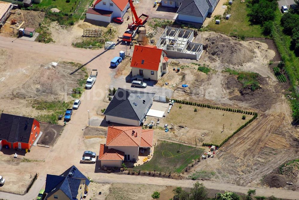 Luftaufnahme Magdeburg - Neugebaute Einfamilienhäuser am Holzweg in Magdeburg-Nordwest