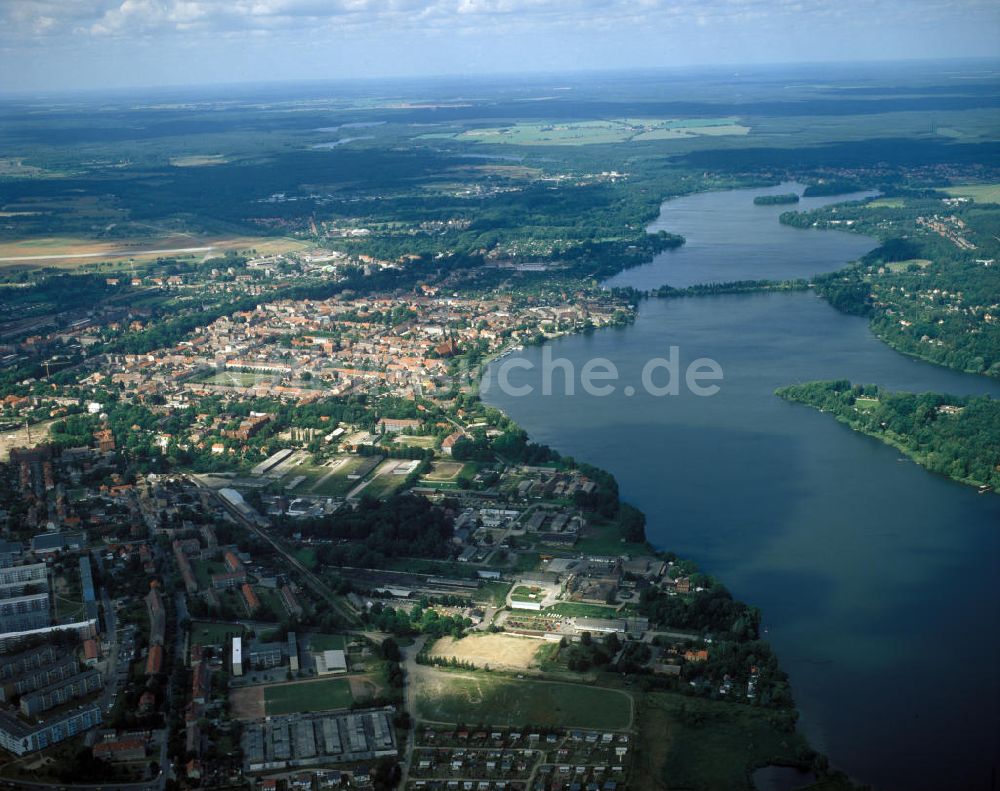 Neuruppin aus der Vogelperspektive: Neuruppin am Ruppiner See