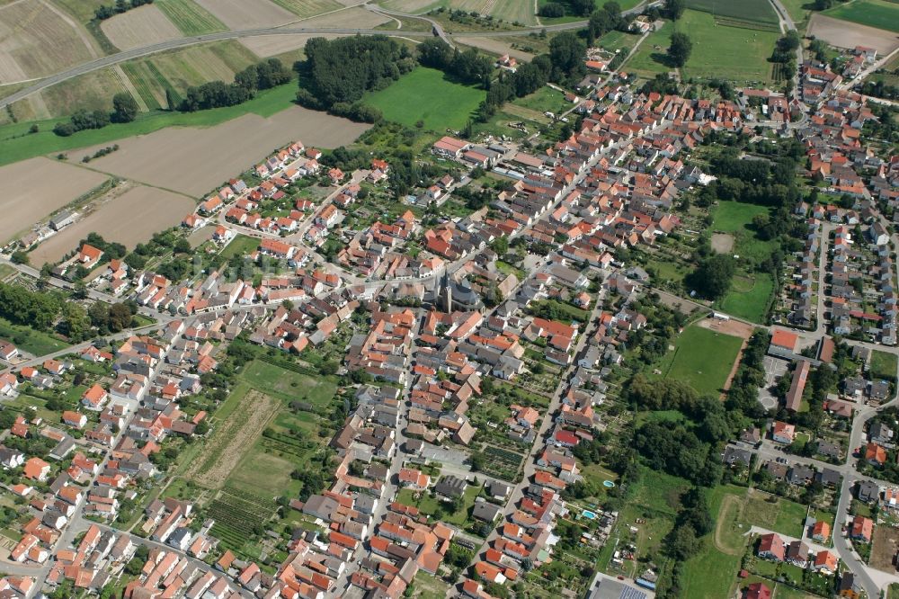 Geinsheim von oben - Neustadt an der Weinstraße OT Geinsheim im Bundesland Rheinland-Pfalz