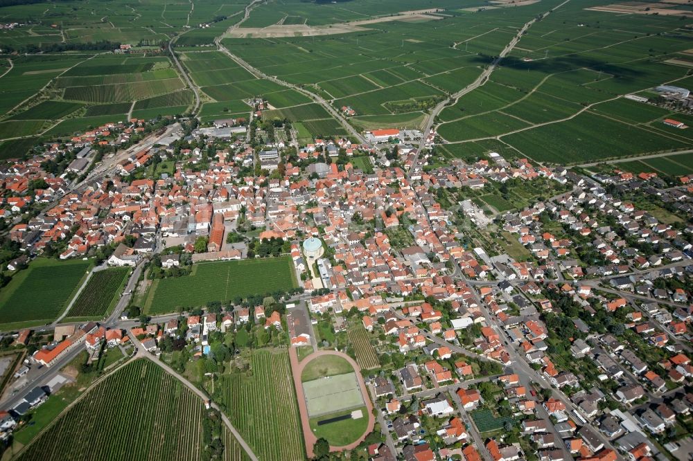 Mußbach aus der Vogelperspektive: Neustadt an der Weinstraße OT Mußbach im Bundesland Rheinland-Pfalz