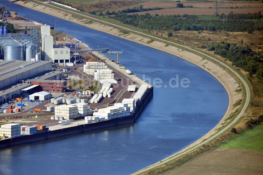 Luftbild Magdeburg - Niedrigwasserschleuse Magdeburg im Rothenseer Verbindungskanal in Sachsen-Anhalt