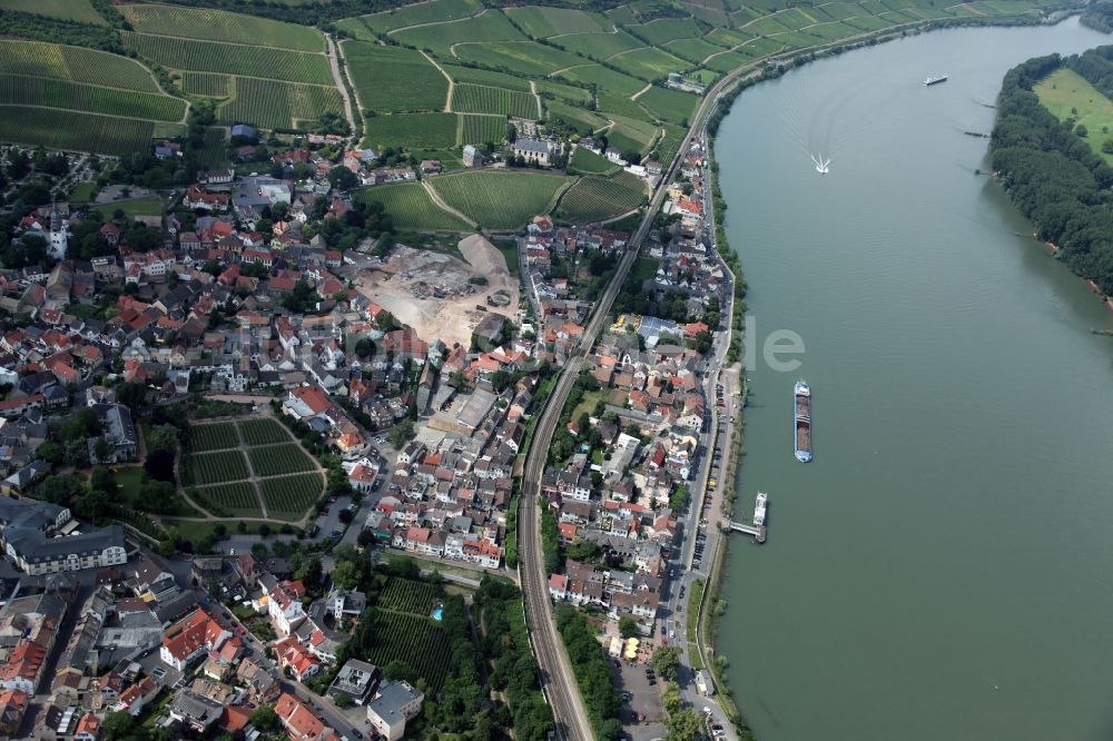 Luftaufnahme Nierstein - Nierstein ist eine Ortsgemeinde im Landkreis Mainz-Bingen in Rheinland-Pfalz