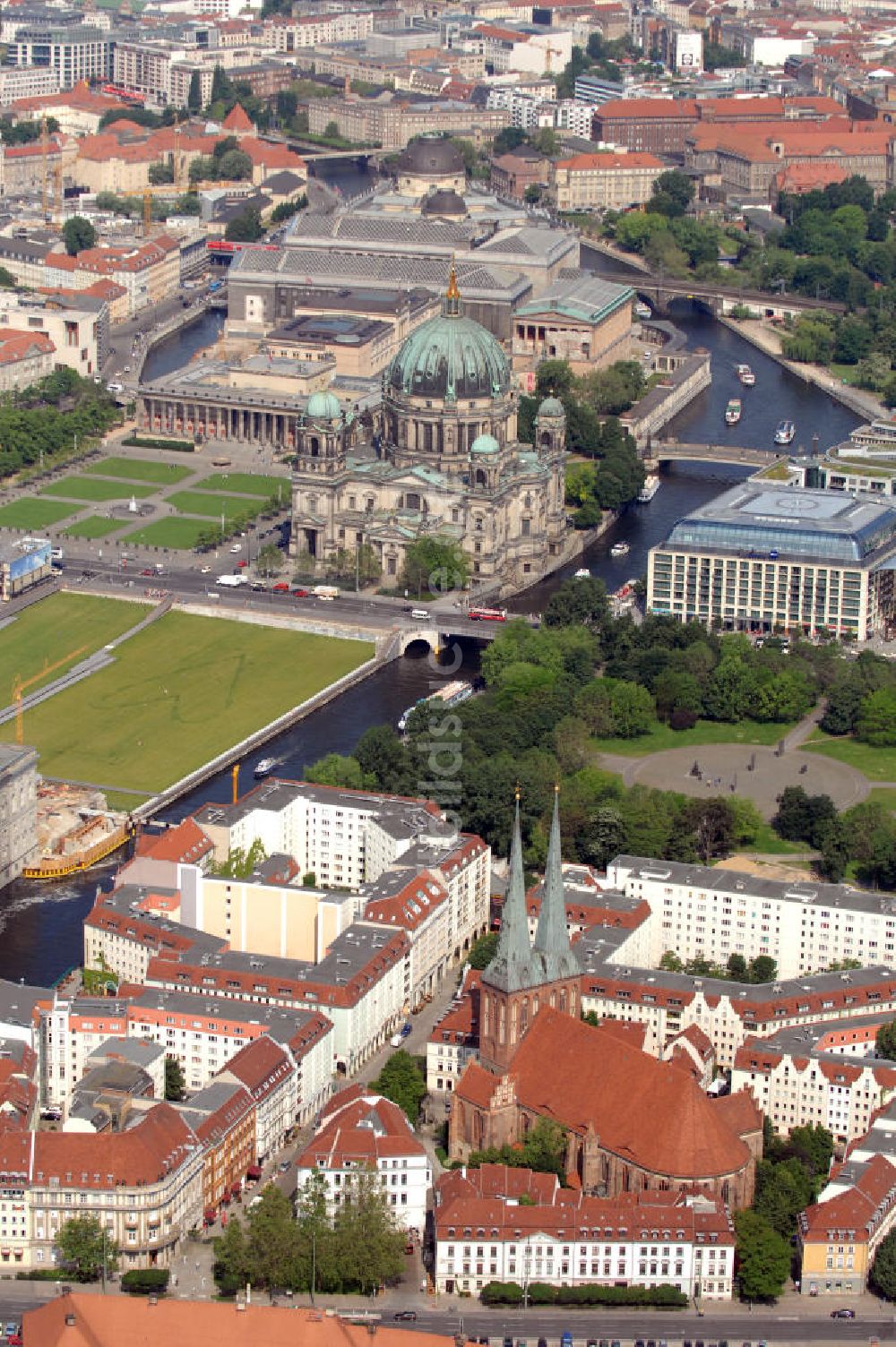 Berlin von oben - Nikolaiviertel Berlin-Mitte