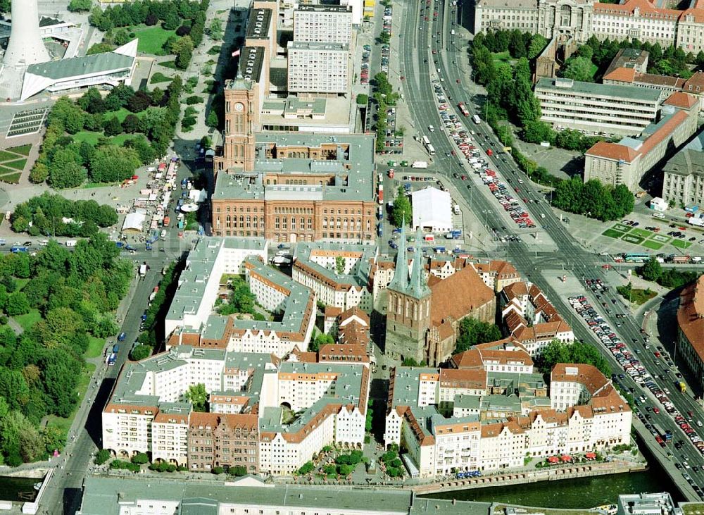 Berlin von oben - Nikolaiviertel in Berlin - Mitte.