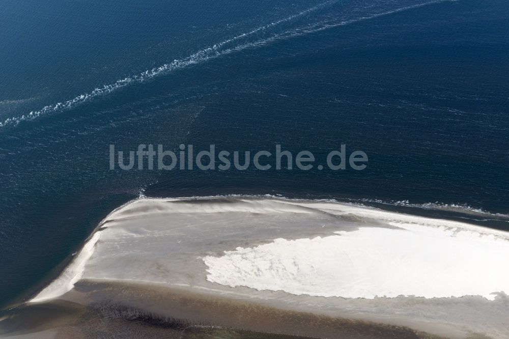 Luftbild Hooge - Norderoogsand in der Meeres- Wasseroberfläche der Nordsee in Hooge im Bundesland Schleswig-Holstein