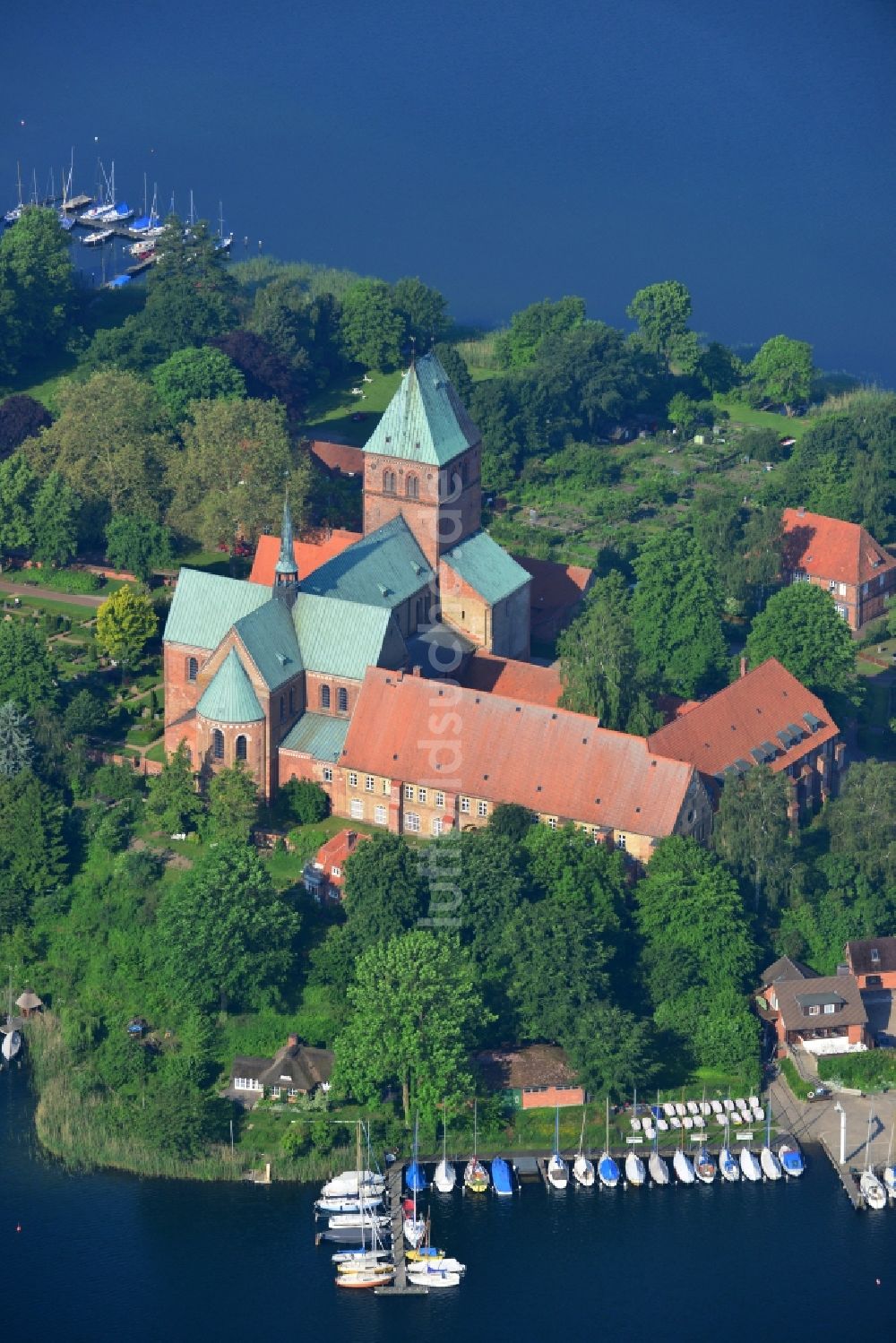 Luftaufnahme Ratzeburg - Nordspitze der Altstadtinsel von Ratzeburg im Bundesland Schleswig-Holstein