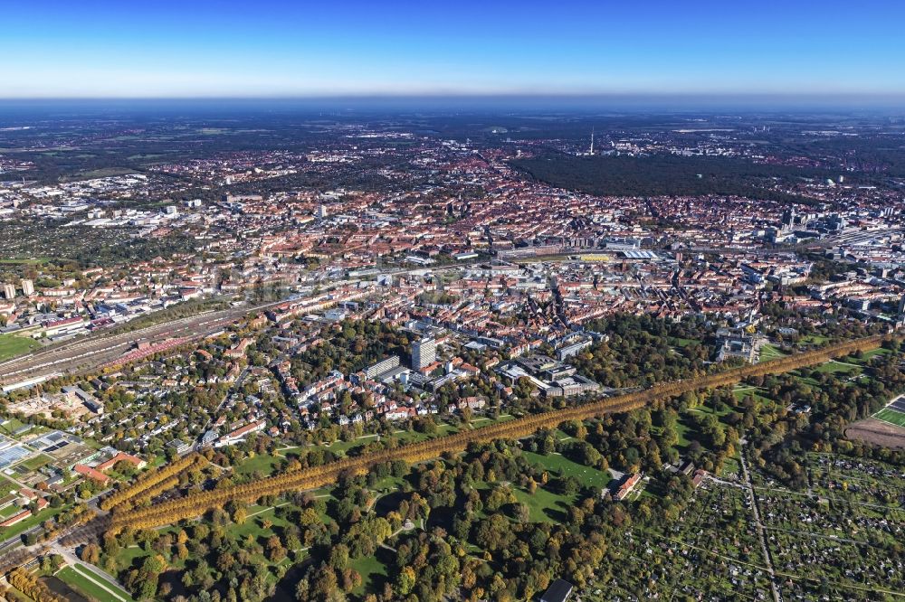 Hannover von oben - Nordstadt in Hannover im Bundesland Niedersachsen, Deutschland