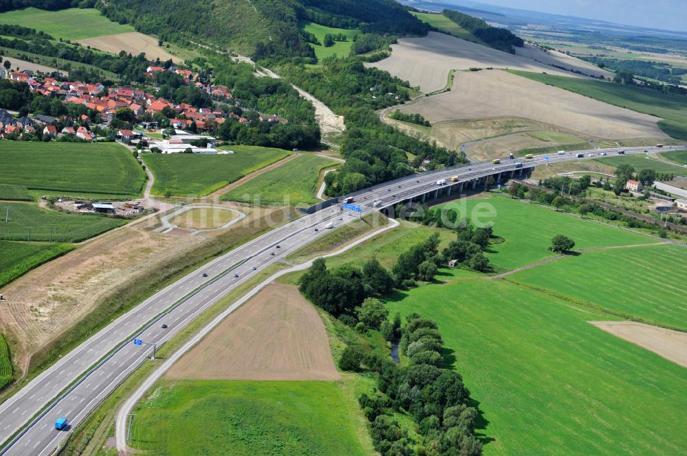 Sättelstädt aus der Vogelperspektive: Nordverlegung / Umfahrung Hörselberge der Autobahn E40 / A4 in Thüringen