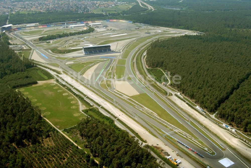 Nürburg von oben - Nürburgring in Nürburg im Bundesland Rheinland-Pfalz