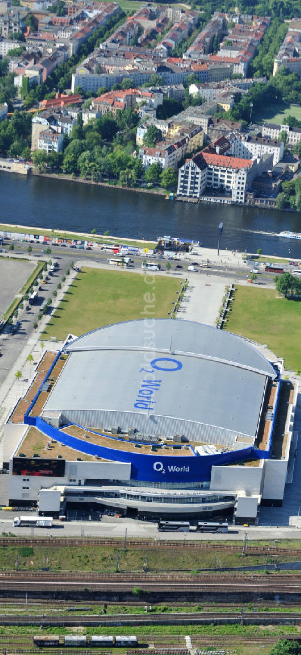 Berlin Friedrichshain von oben - O2-Arena Berlin