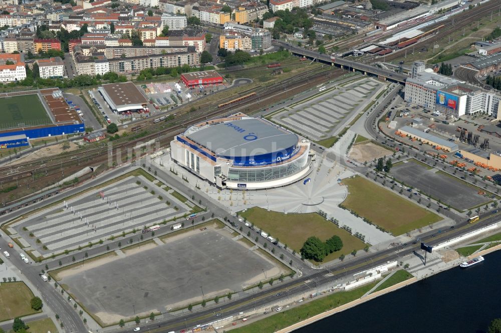 Luftbild Berlin - O2- Arena in Berlin - Friedrichshain