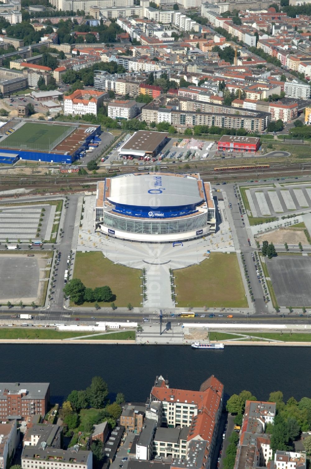 Luftaufnahme Berlin - O2- Arena in Berlin - Friedrichshain