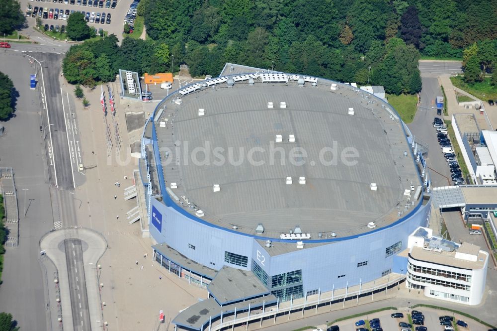 Hamburg aus der Vogelperspektive: O2 World Hamburg (vormals Color Line Arena), eine Multifunktionsarena für sportliche und kulturelle Veranstaltungen in Hamburg