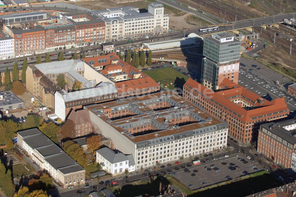 Berlin aus der Vogelperspektive: Oberbaum-City im Ortsteil Berlin-Friedrichshain