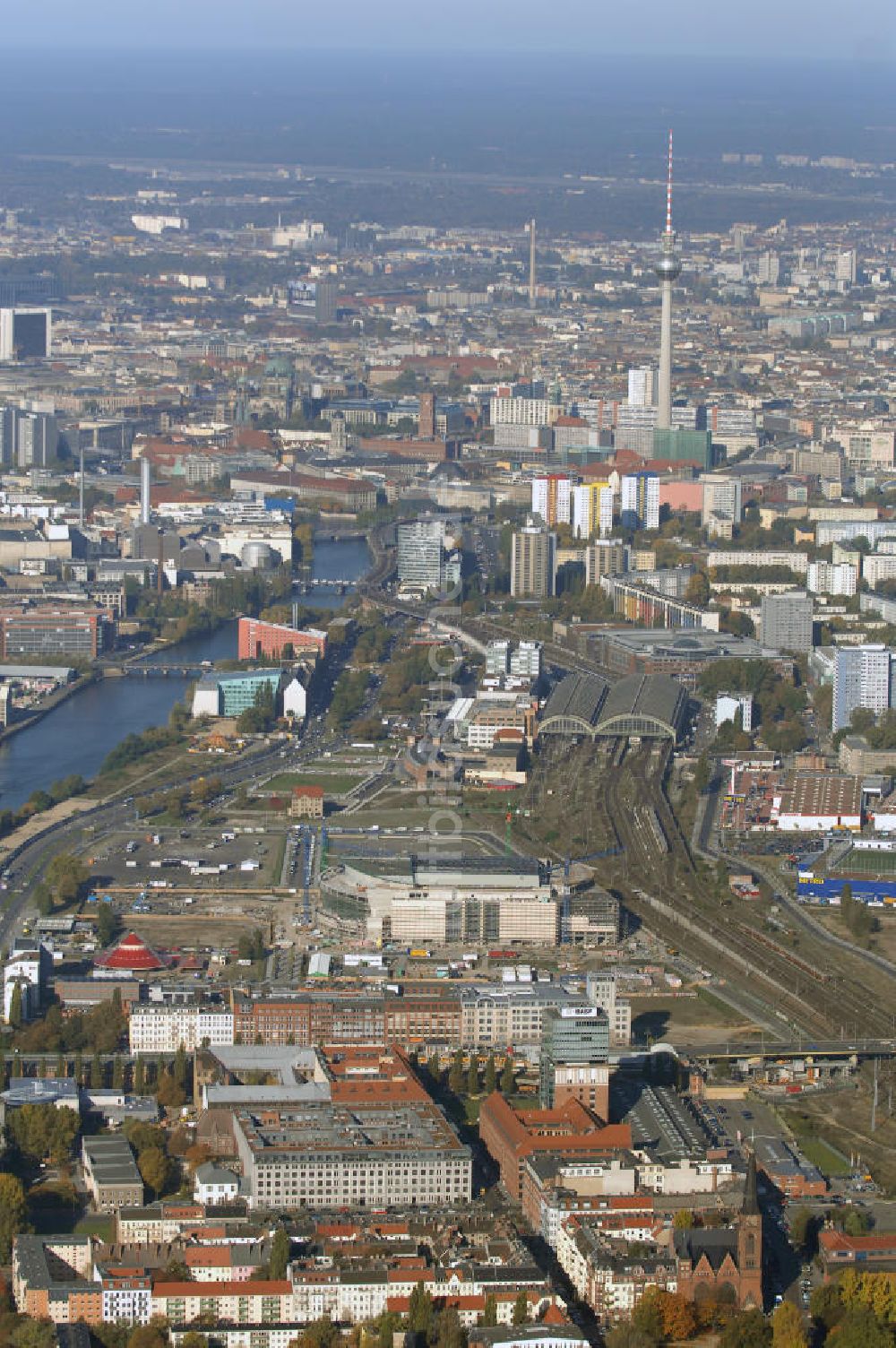 Luftbild Berlin - Oberbaum-City im Ortsteil Berlin-Friedrichshain