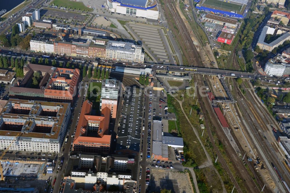 Berlin aus der Vogelperspektive: Oberbaum City im Ortsteil Friedrichshain in Berlin