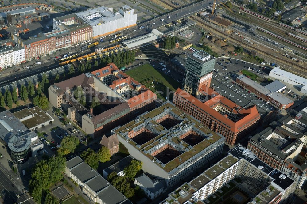 Berlin aus der Vogelperspektive: Oberbaum City im Ortsteil Friedrichshain in Berlin