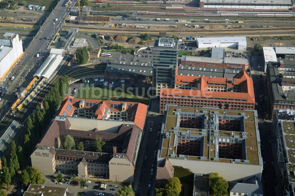 Luftaufnahme Berlin - Oberbaum City im Ortsteil Friedrichshain in Berlin