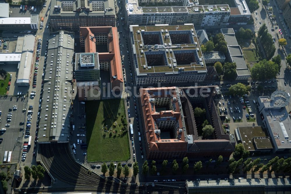 Berlin von oben - Oberbaum City im Ortsteil Friedrichshain in Berlin