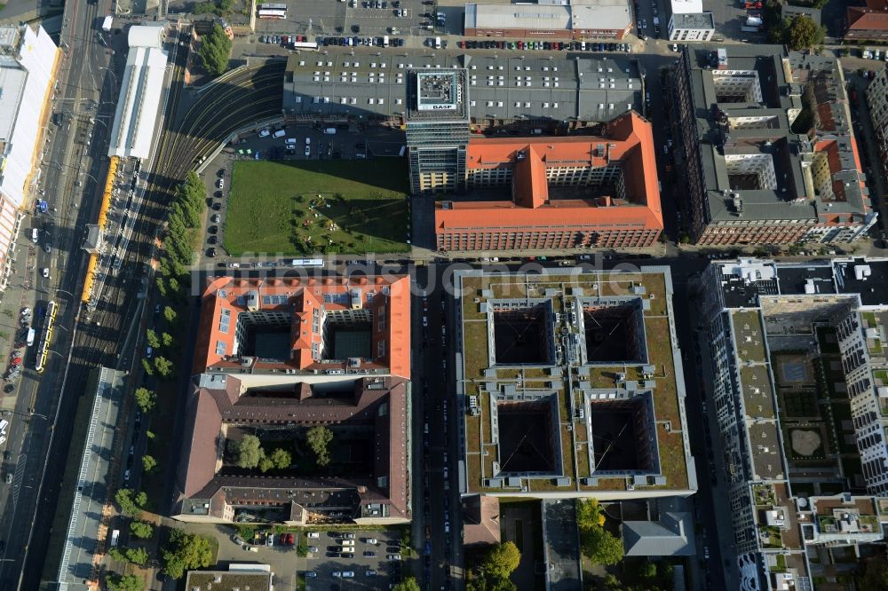 Luftaufnahme Berlin - Oberbaum City im Ortsteil Friedrichshain in Berlin