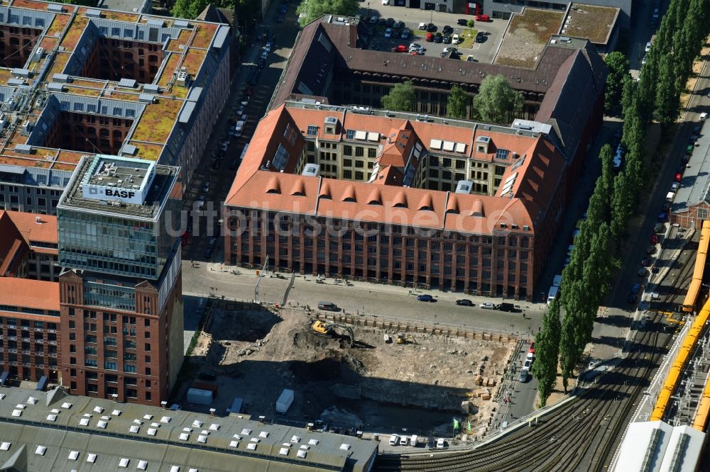 Luftbild Berlin - Oberbaum City im Ortsteil Friedrichshain in Berlin