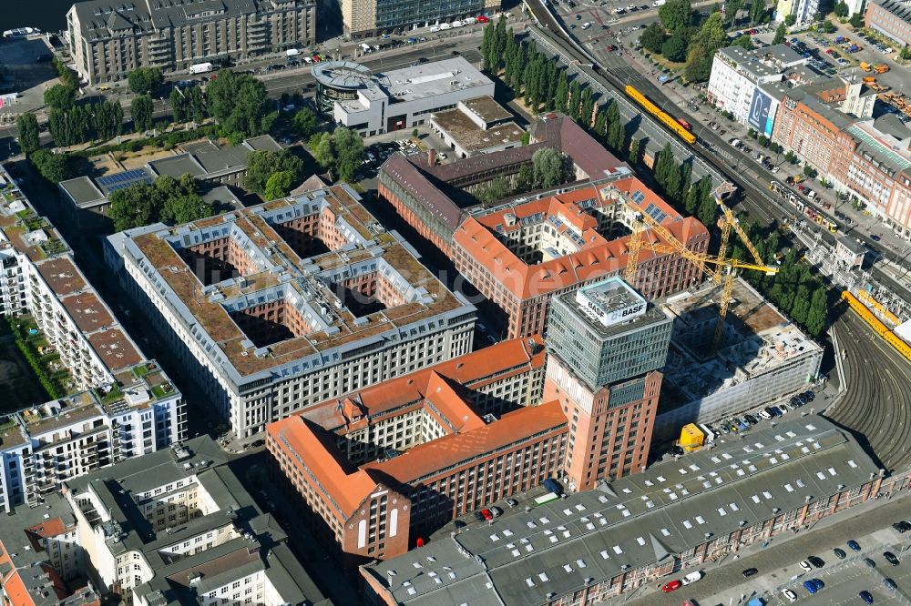 Luftbild Berlin - Oberbaum City im Ortsteil Friedrichshain in Berlin