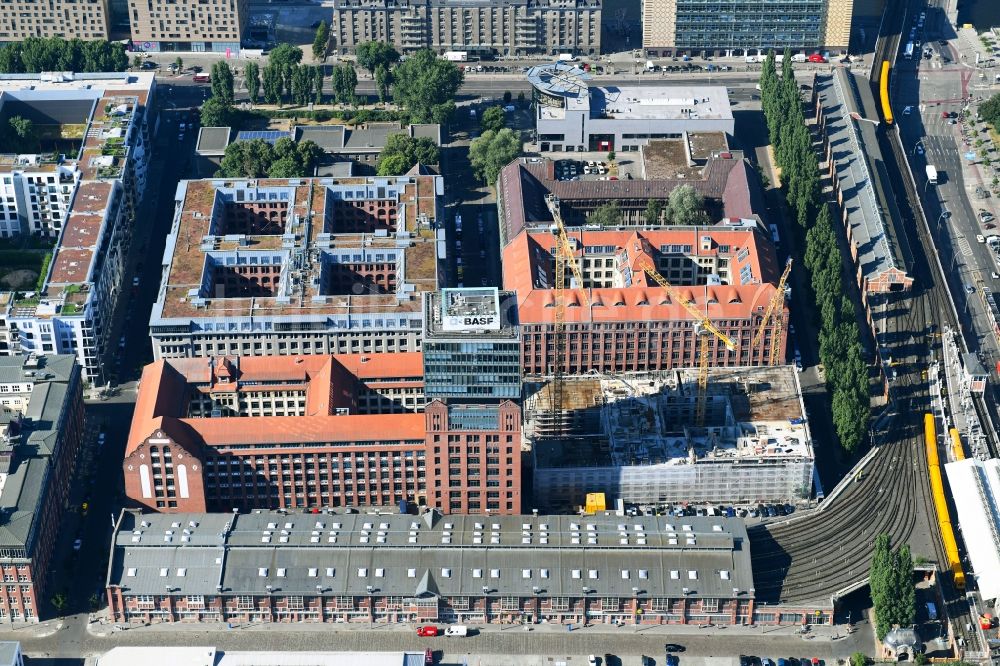 Luftbild Berlin - Oberbaum City im Ortsteil Friedrichshain in Berlin