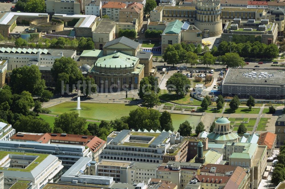 Luftaufnahme Stuttgart - Oberer Schlossgarten mit dem Eckensee und der Oper Stuttgart im Innenstadtzentrum von Stuttgart im Bundesland Baden-Württemberg