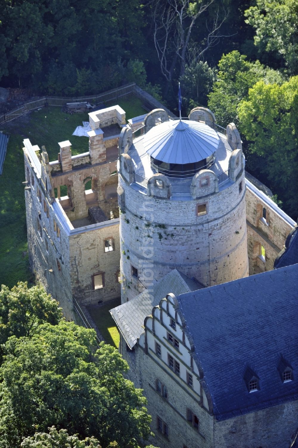 Kranichfeld von oben - Oberschloss Kranichfeld im Bundesland Thüringen