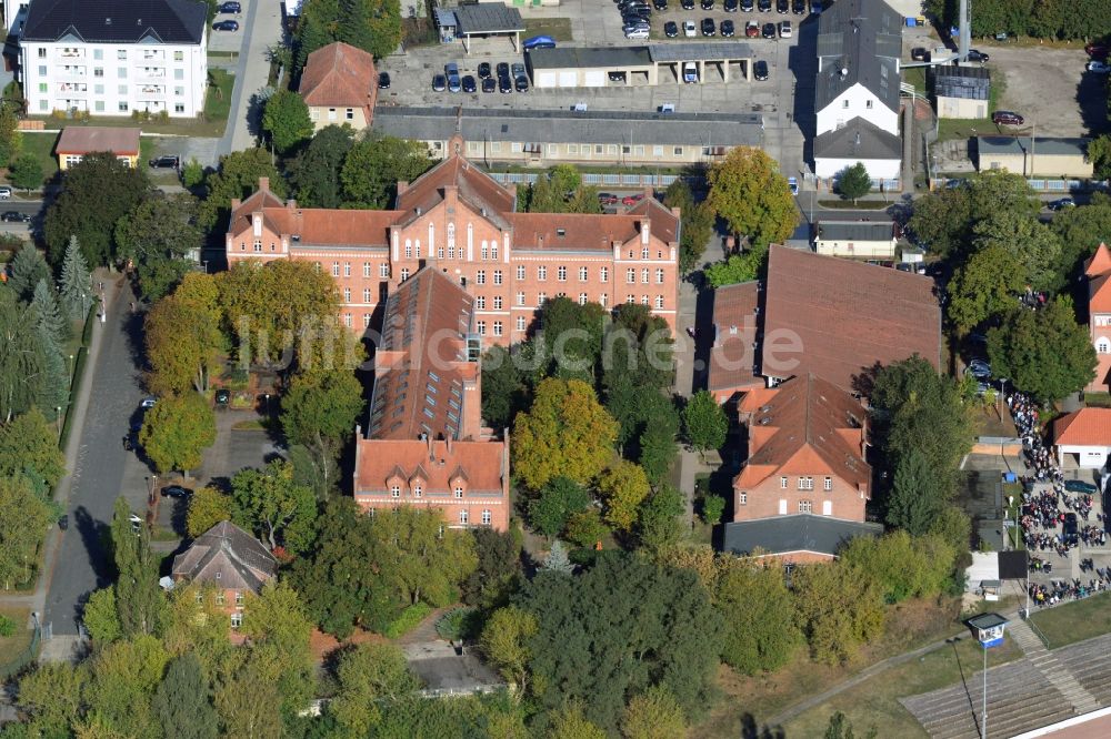 Luftbild Strausberg - Oberstufenzentrum Märkisch Oderland in Strausberg im Bundesland Brandenburg