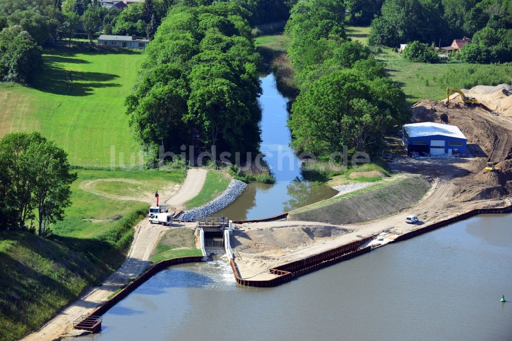 Elbe-Parey von oben - Oberwasser Wehr Zerben am Elbe-Havel-Kanal im Bundesland Sachsen-Anhalt