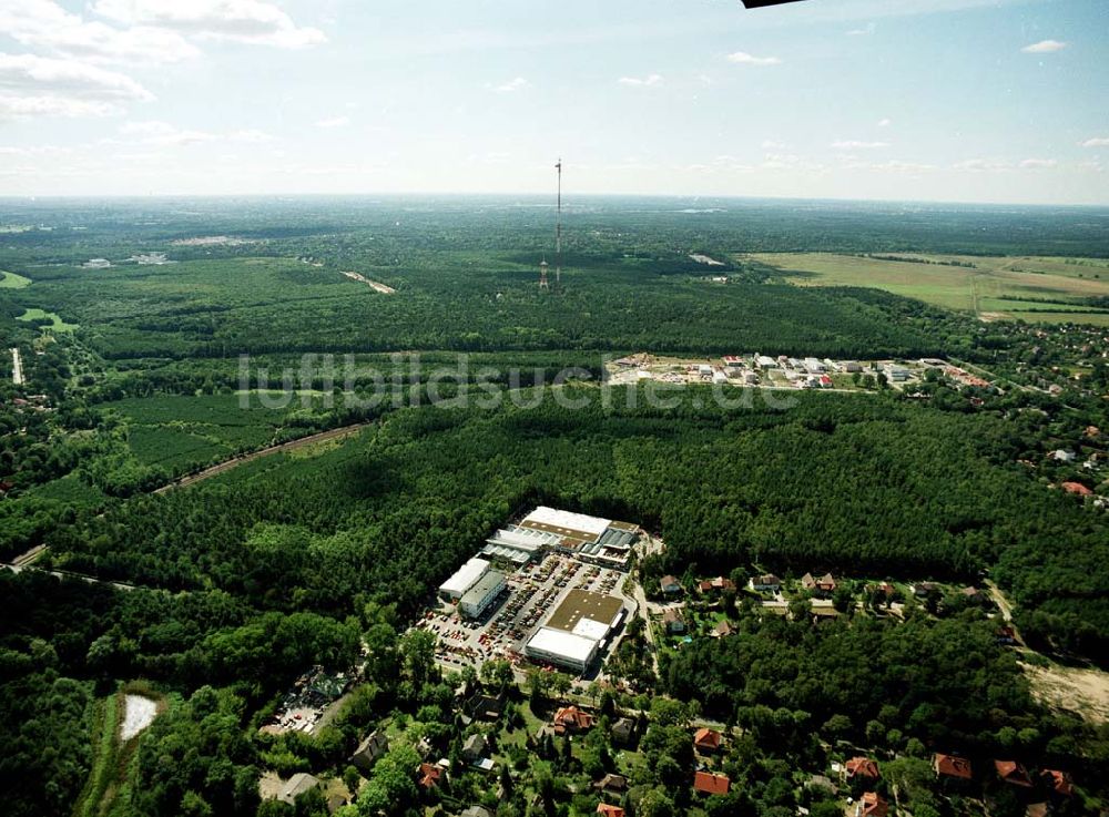 Luftbild Hohen - Neuendorf / BRB - OBI - Baumarkt an der Schönfließer Straße 25i in 16540 Hohen Neuendorf / BRB.