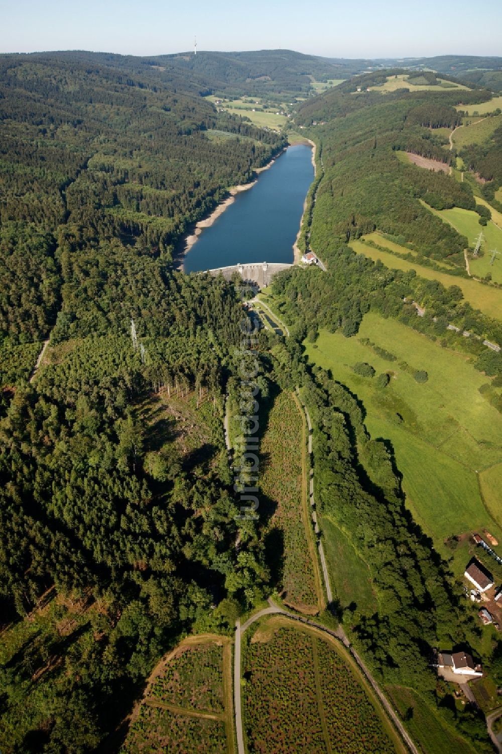 Plettenberg von oben - Oestertalsperre in Plettenberg im Bundesland Nordrhein-Westfalen