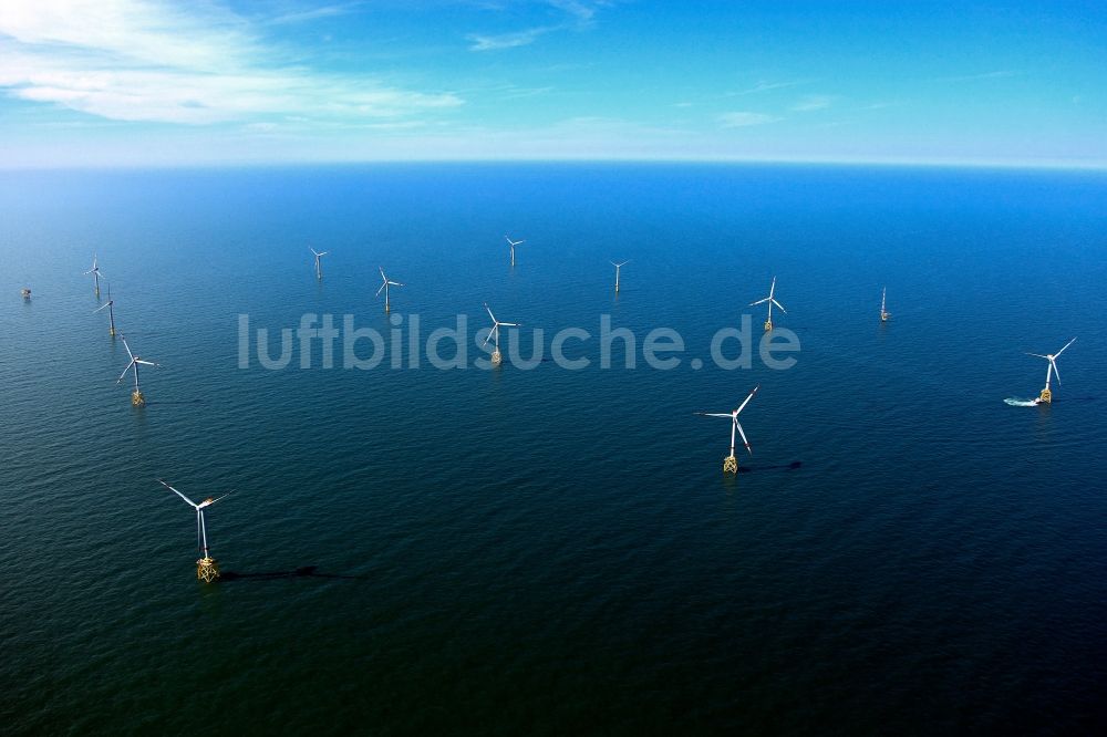 Luftbild Borkum - Offshore-Windpark alpha ventus vor der Nordseeküste in der Deutschen Bucht bei Borkum im Bundesland Niedersachsen