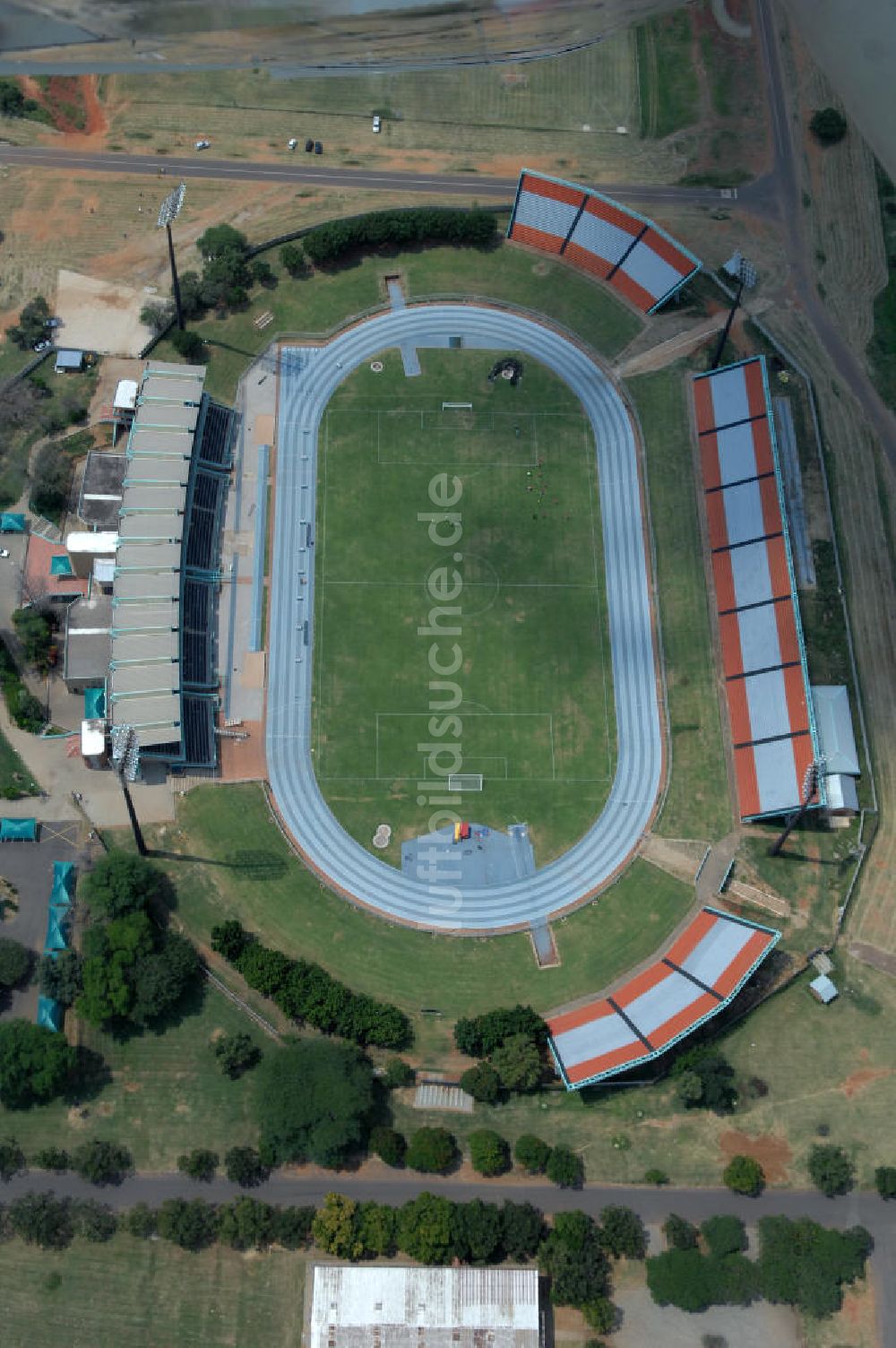 Rustenburg aus der Vogelperspektive: Olympia Stadion im Olympiapark / Olympia Stadium in the Olimpia Sports Complex