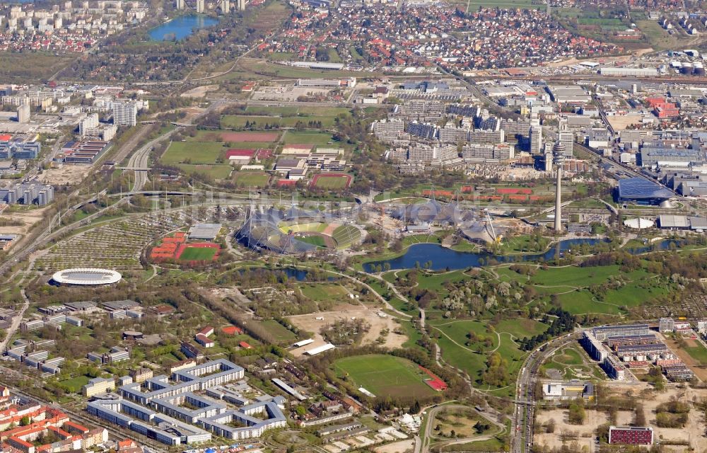 München aus der Vogelperspektive: Olympiapark München im Bundesland Bayern.