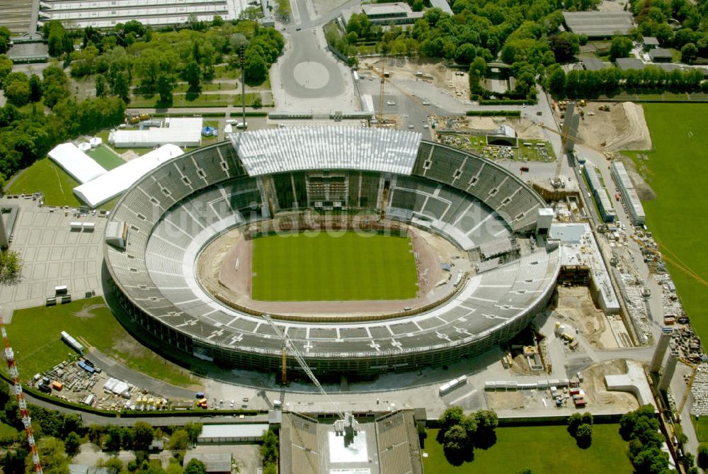 Berlin aus der Vogelperspektive: Olympiastadion Berlin