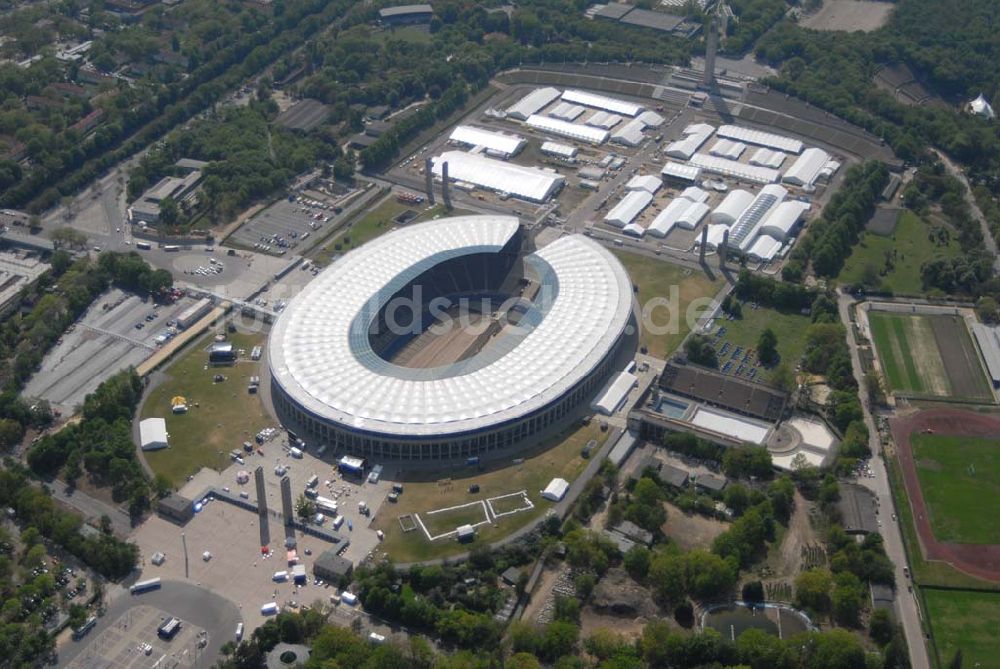 Luftbild Berlin - Olympiastadion Berlin vor der Fußballweltmeisterschaft