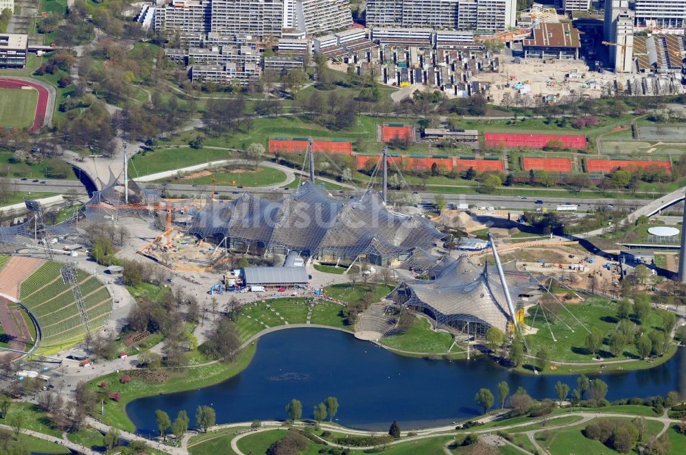 München aus der Vogelperspektive: Olympiastadion München im Bundesland Bayern