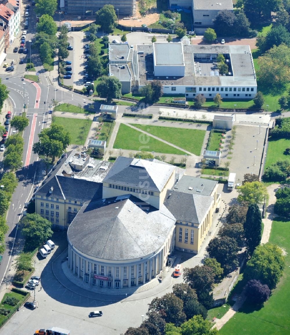 Luftbild Saarbrücken - Opernhaus Saarländisches Staatstheater in Saarbrücken im Bundesland Saarland, Deutschland