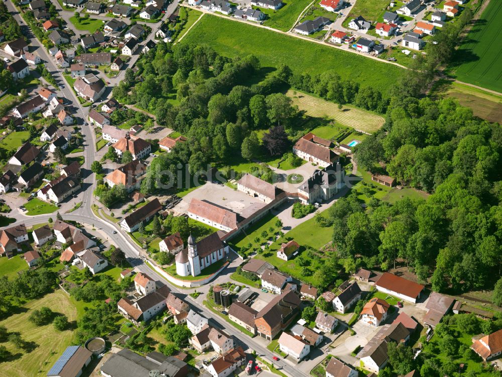 Achstetten von oben - Ortsansicht in Achstetten im Bundesland Baden-Württemberg, Deutschland