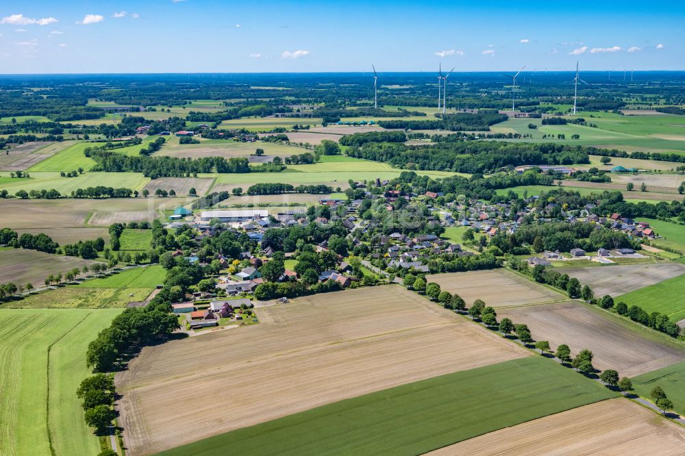 Luftbild Ahlerstedt - Ortsansicht in Ahlerstedt Kakerbeck im Bundesland Niedersachsen, Deutschland