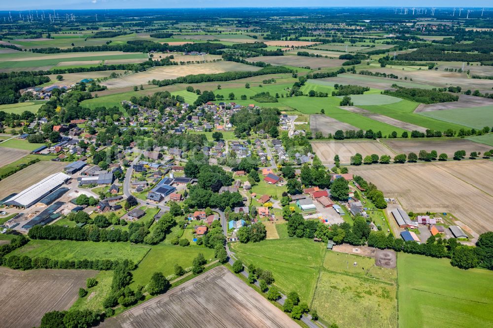 Ahlerstedt von oben - Ortsansicht in Ahlerstedt Kakerbeck im Bundesland Niedersachsen, Deutschland