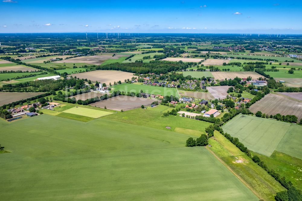 Ahlerstedt aus der Vogelperspektive: Ortsansicht in Ahlerstedt im Bundesland Niedersachsen, Deutschland