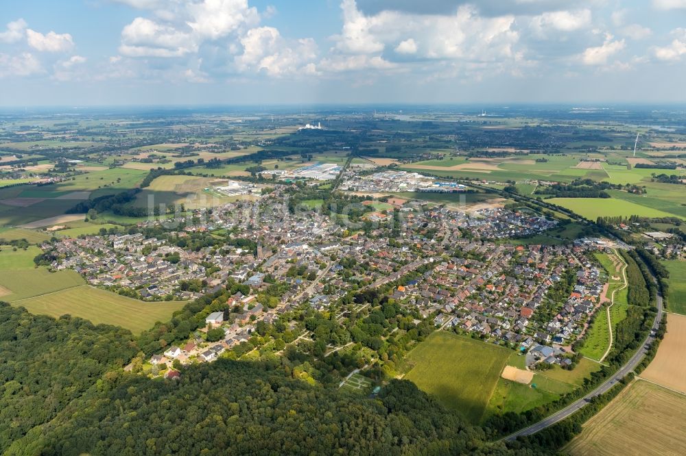 Alpen von oben - Ortsansicht von Alpen im Bundesland Nordrhein-Westfalen, Deutschland