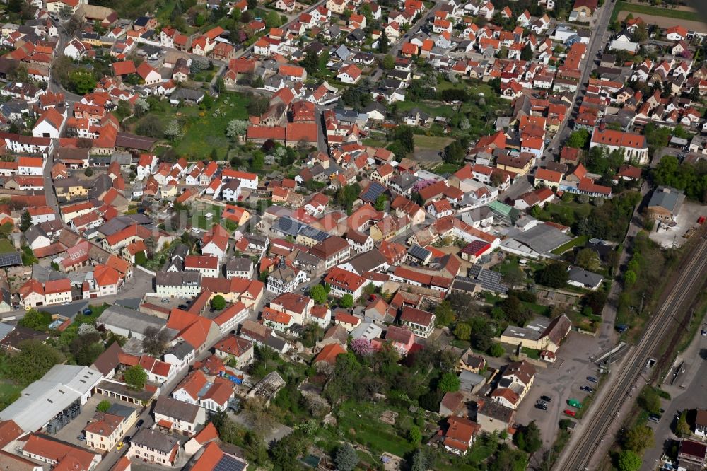 Luftbild Alsheim - Ortsansicht von Alsheim in der Verbandsgemeinde Eich im Bundesland Rheinland-Pfalz