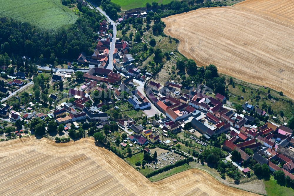 Altenroda aus der Vogelperspektive: Ortsansicht in Altenroda im Bundesland Sachsen-Anhalt, Deutschland